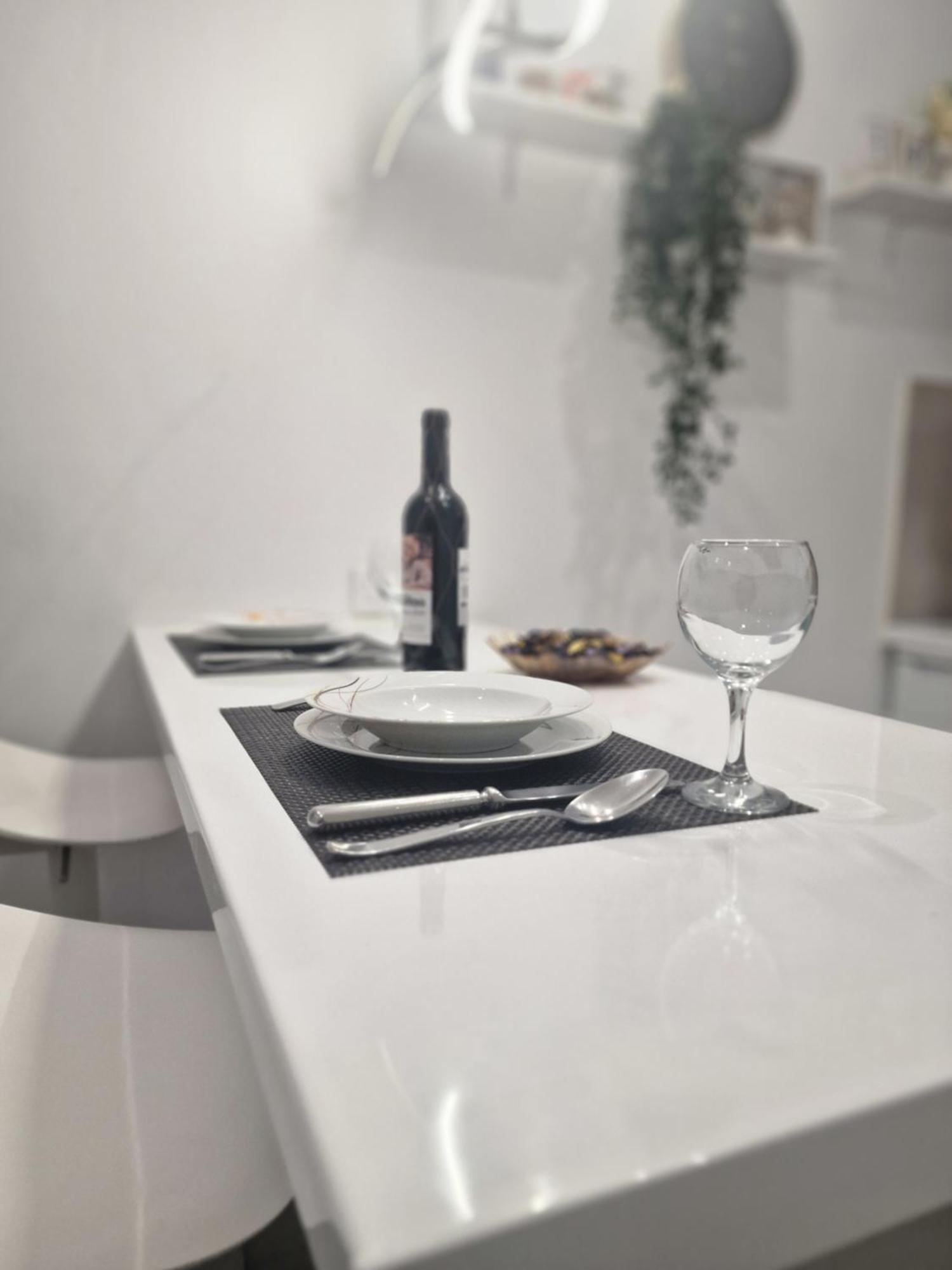 Ferienwohnung Barcelona, Apartamento De 1 Habitacion L’Hospitalet de Llobregat Exterior foto
